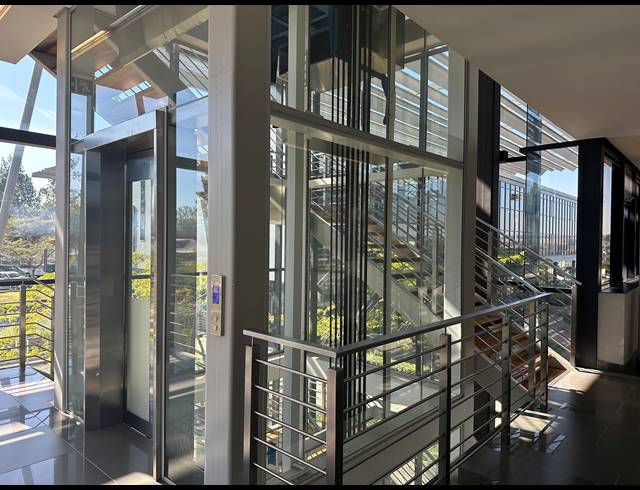 612M² OFFICE TO LET IN WOODMEAD